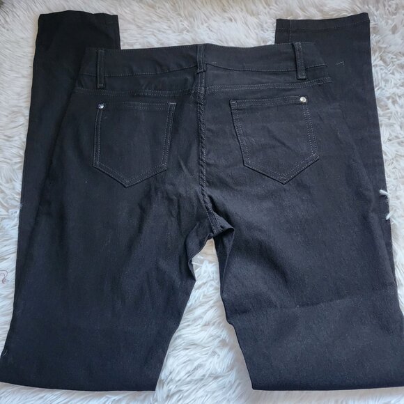 💕3/$15💕 Black Pants - Picture 4 of 4